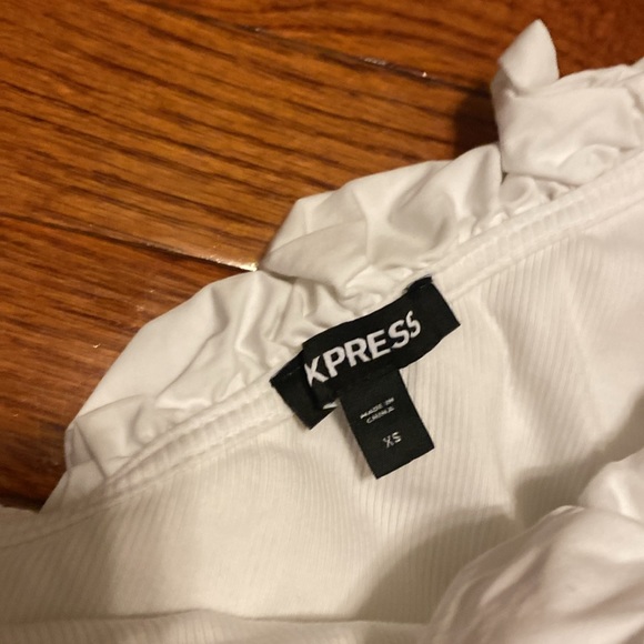 One Shoulder Ruffle Bodysuit - Picture 3 of 4